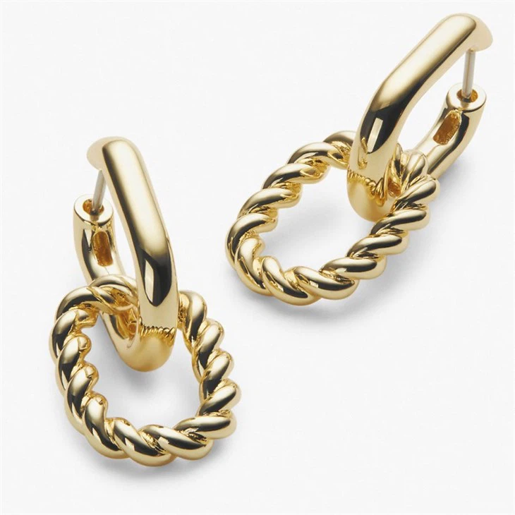 link earring