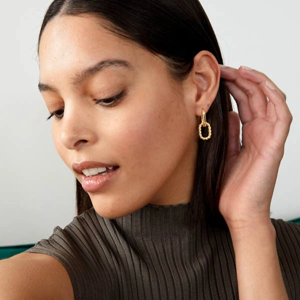 gold link earrings