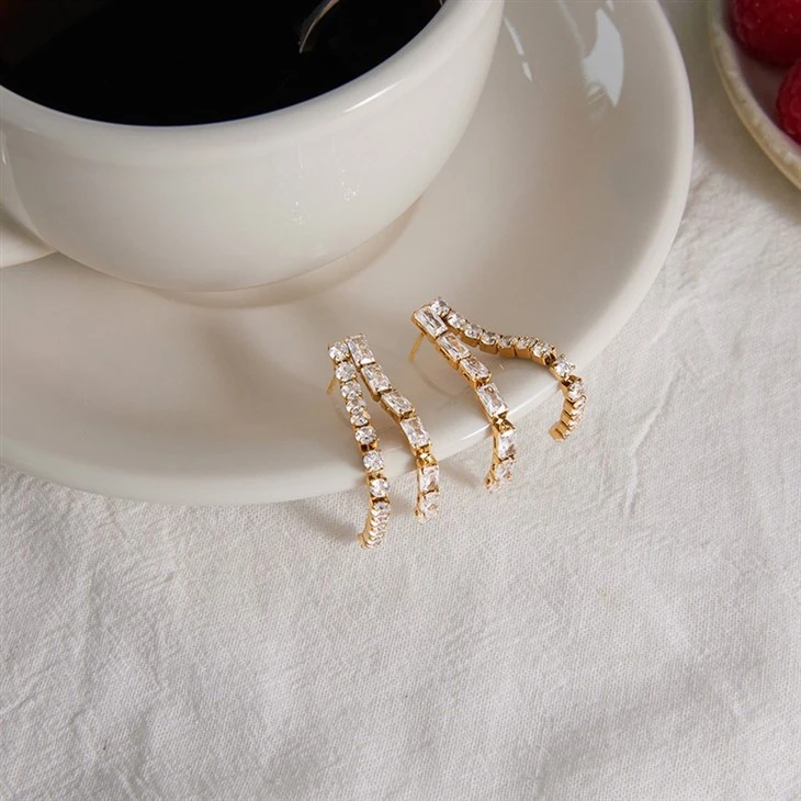 Double Row Linear Zircon Dangle Earring suppliers