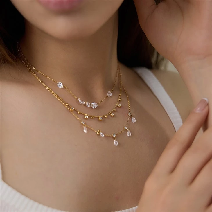 สร้อยคอหยดน้ำ CZ Drop ที่ไม่ซ้ำใคร